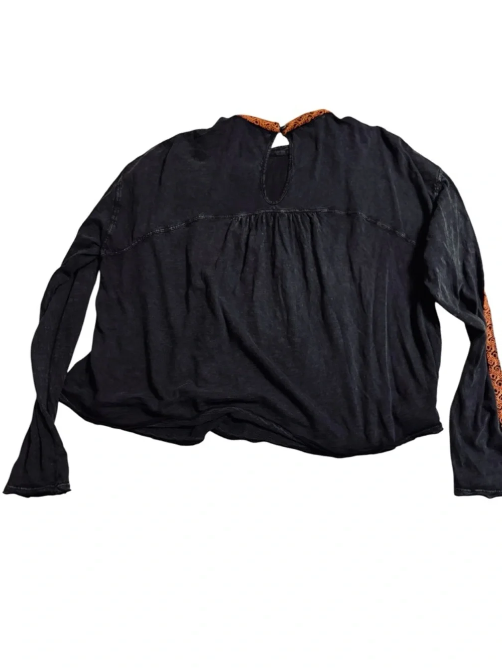 Free People Black Embroidered Boho Blouse Cropped Long Sleeve Keyhole Back XS - Picture 4 of 4